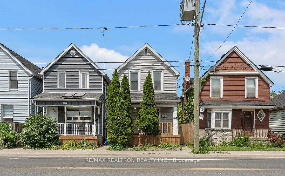 2 bed, $2,050 — Photo 1
