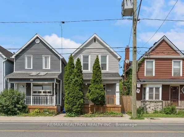 1045 Cannon St E #1, Hamilton, ON L8L 2H4