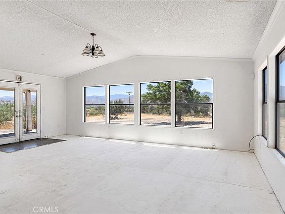 3rd image of 4114 Aliso St