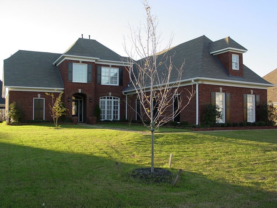 Fall 2004, shortly after construction finished