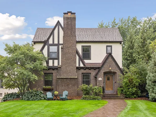 215 W Minnehaha Pkwy, Minneapolis, MN 55419