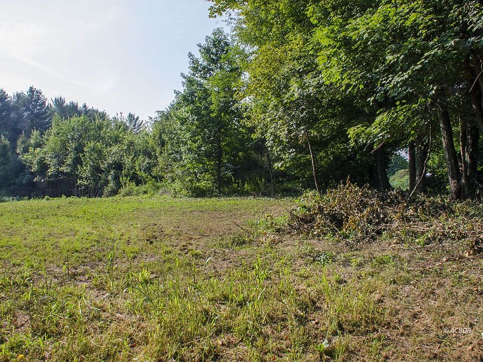 1st image of 3338 Marshfield Rd