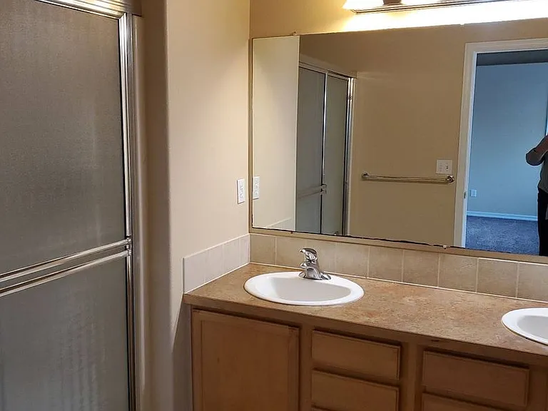 601 N Mississippi Dr — Photo 16