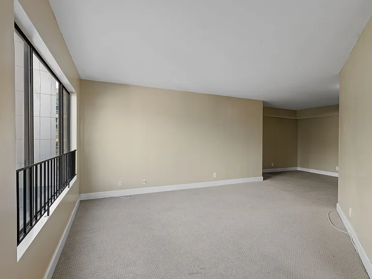 10982 Roebling Ave #432 — Photo 8