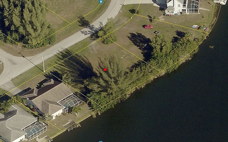 2nd image of 919 NW 28th Pl