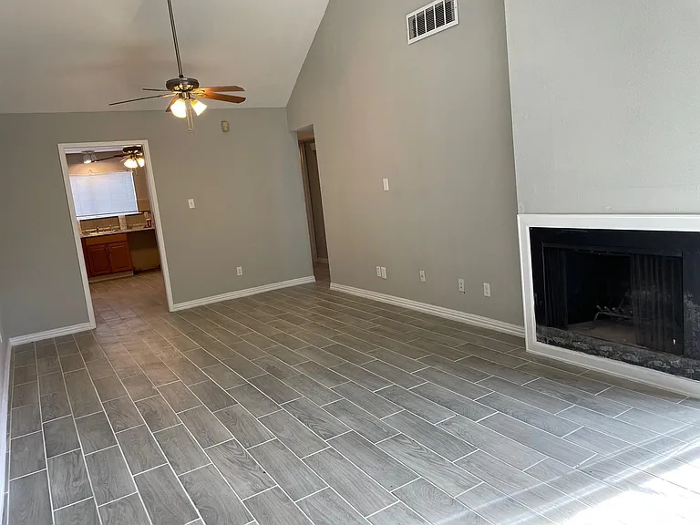 6401 Deihl Rd #202 — Photo 11