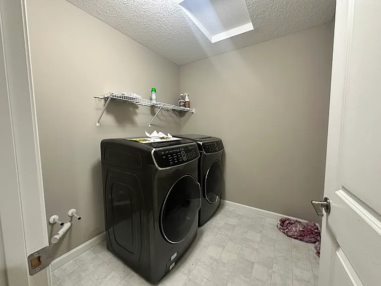 9876 Ambrose Rd — Photo 14