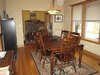 3rd image of 5710 N Wayne Ave APT 1