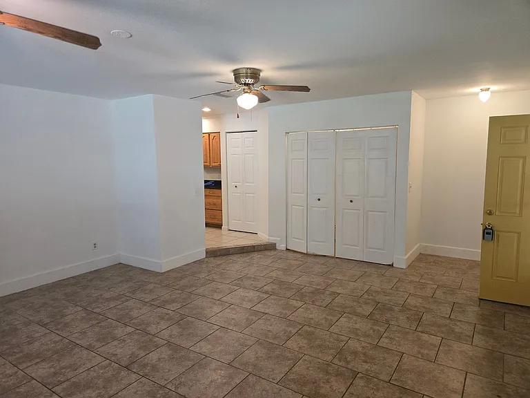 408 E Kentucky Ave — Photo 12