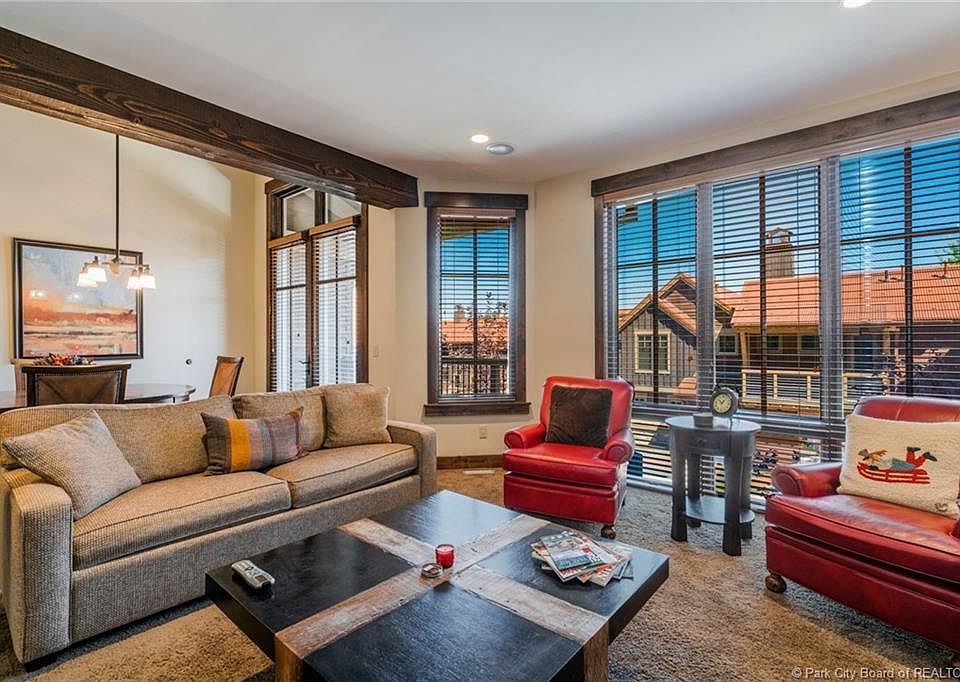 1st image of 1825 Three Kings Dr #503
