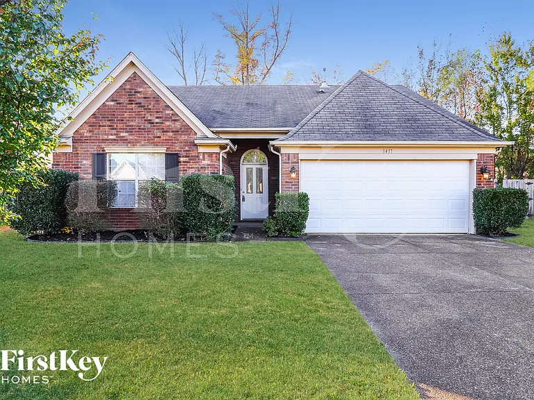 1411 Carlton Ridge Dr — Photo 1