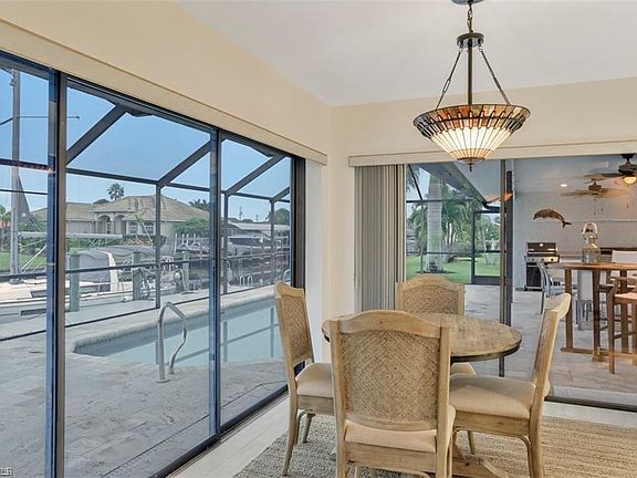 4th image of 5337 SW 11th Pl