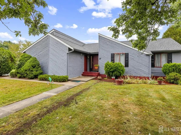 17 Bori Dr, South Plainfield, NJ 07080