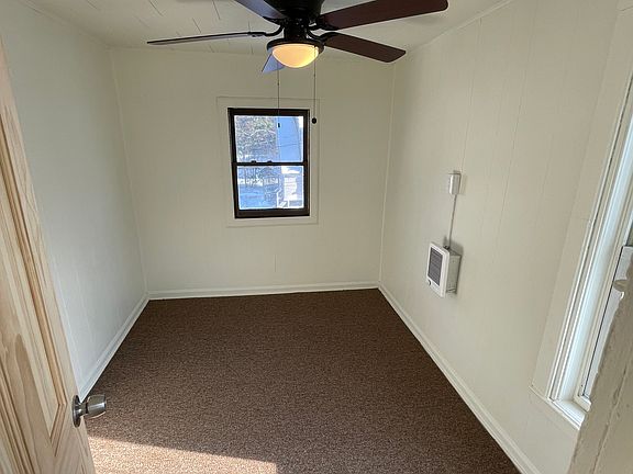 4th image of 21 Vanderheyden St Unit 2