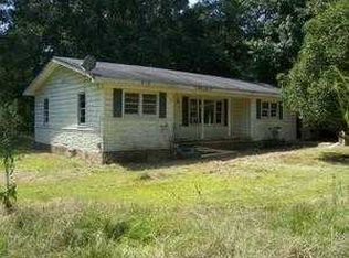 2 Jack Kelly Rd, Natchez, MS 39120