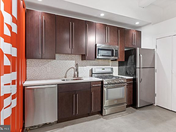 3rd image of 314-18 N Brown St #B3