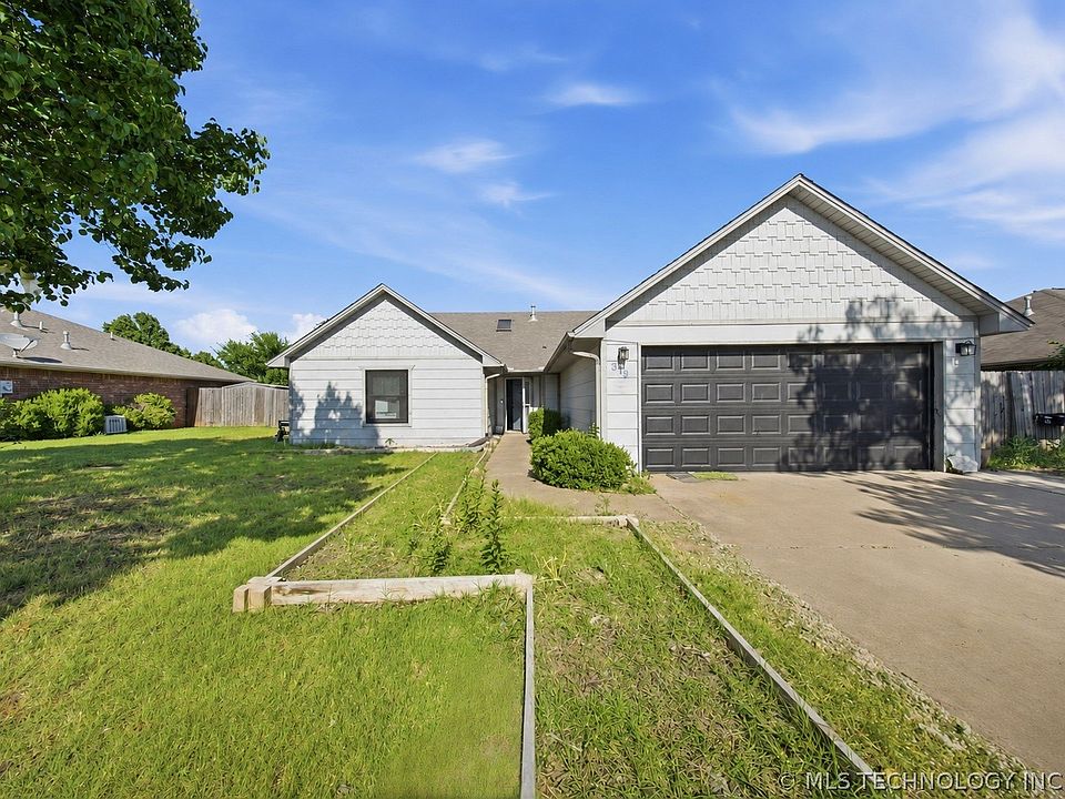 1st image of 319 Mockingbird Ln