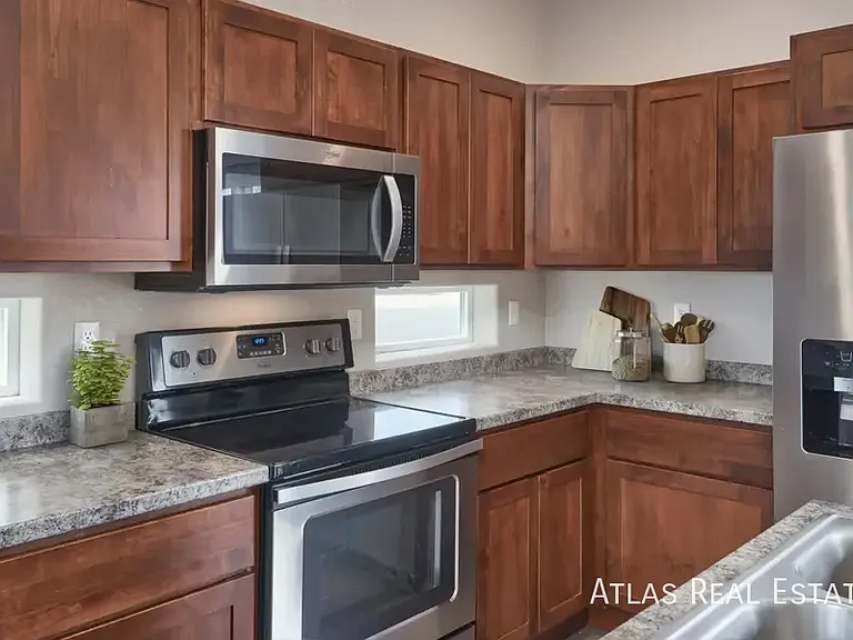 6720 Faith Dr #C — Photo 7