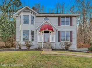 222 Maggies Rd, Clarks Summit, PA 18411