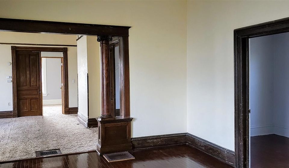 2nd image of 532 Otter Ave