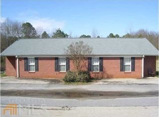 59 Oak Park Dr, Jefferson, GA 30549