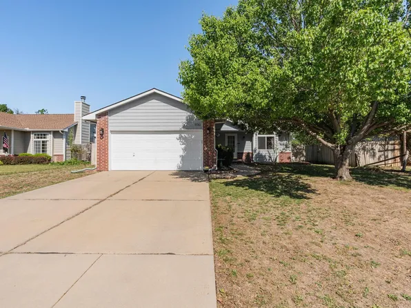 1730 S Prescott Cir, Wichita, KS 67209