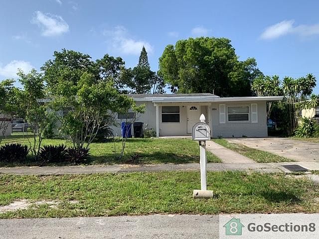 1st image of 1804 NW 16th Ct