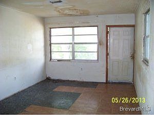 3rd image of 2095 Robin Hood Dr