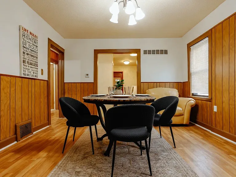 5816 Woodland Ave — Photo 5