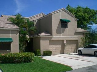 1661 Cypress Pointe Dr, Coral Springs, FL 33071