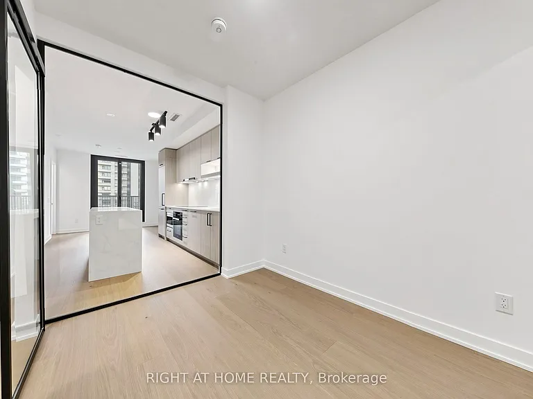 91 Montclair Ave #832 — Photo 23