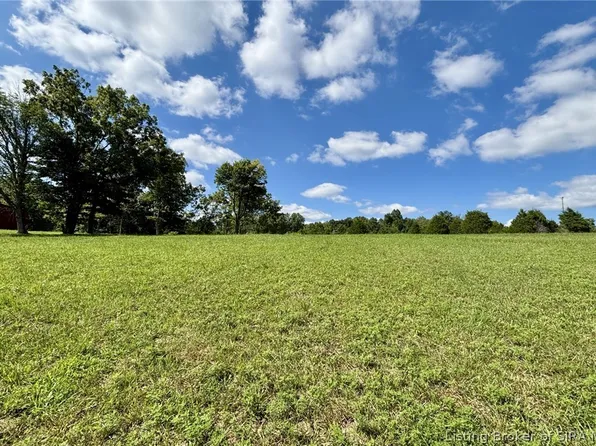  W Water Tower Road, Salem, IN 47167