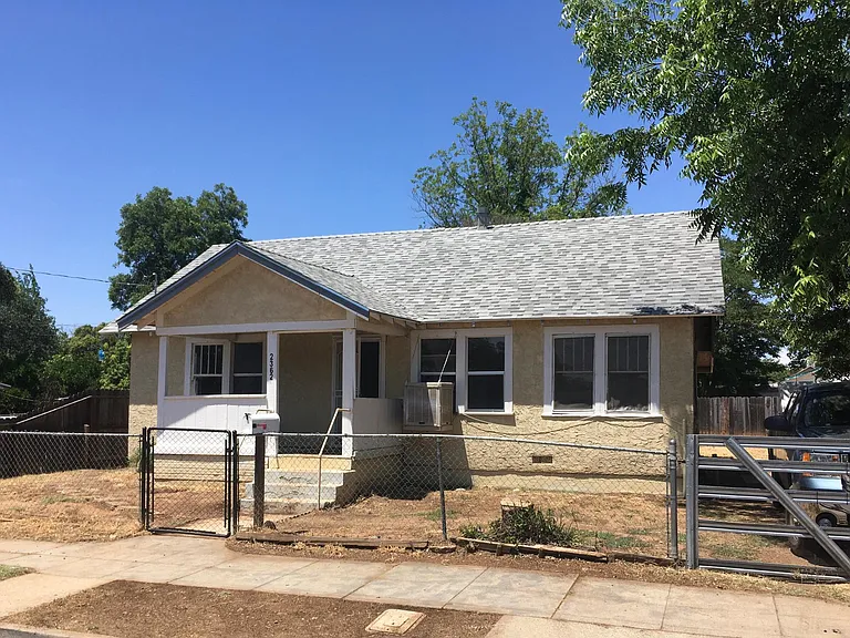 2362 Greenville St — Photo 1