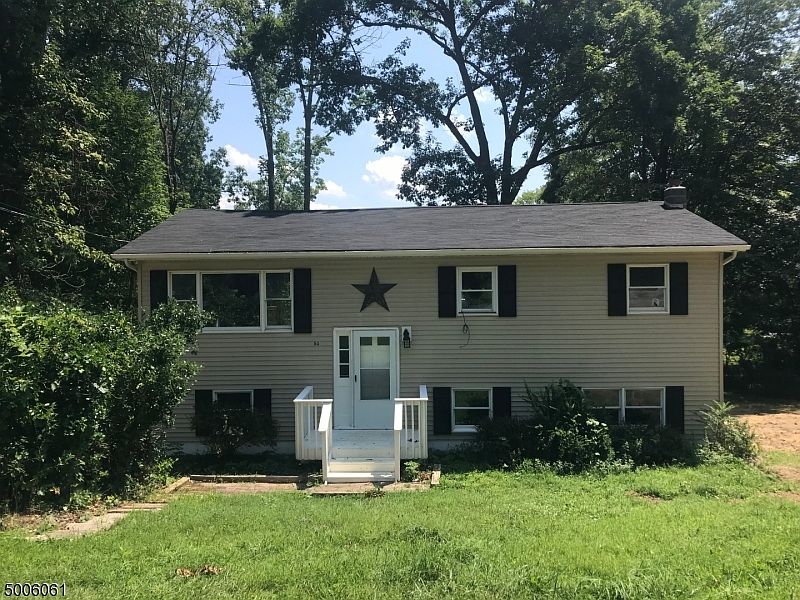 1st image of 50 Black Oak Dr