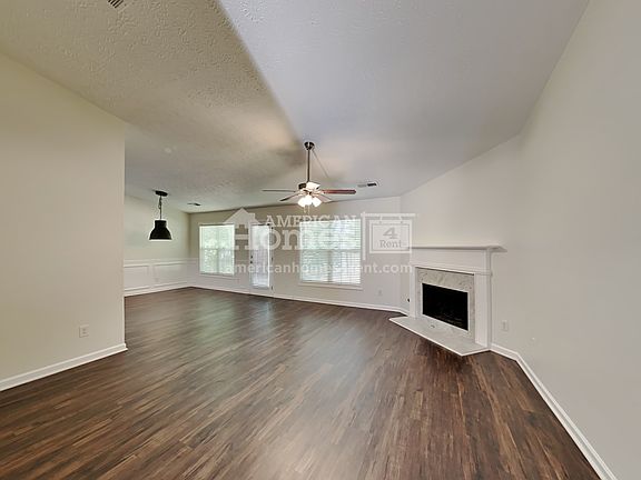 4th image of 412 Bankside Ct