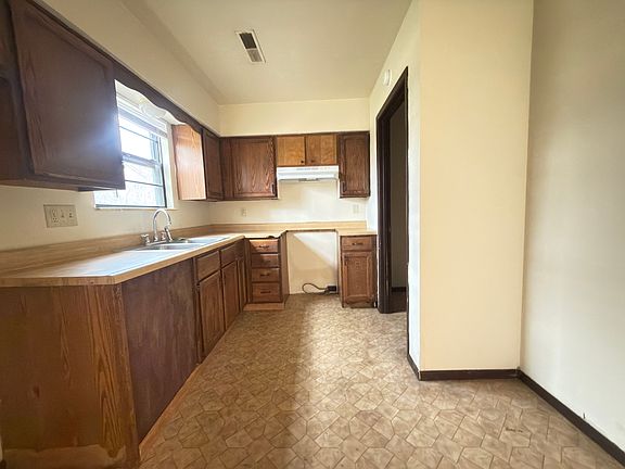 4th image of 2309 Richland Prairie Blvd