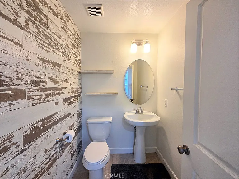 3003 N Pacific Coast Hwy — Photo 16