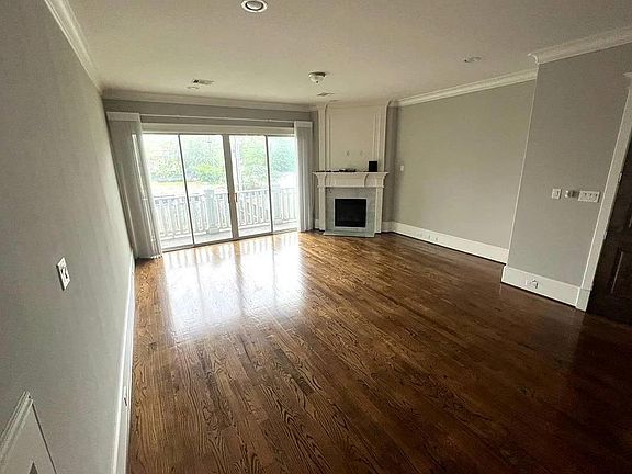 2nd image of 238 W 24th St