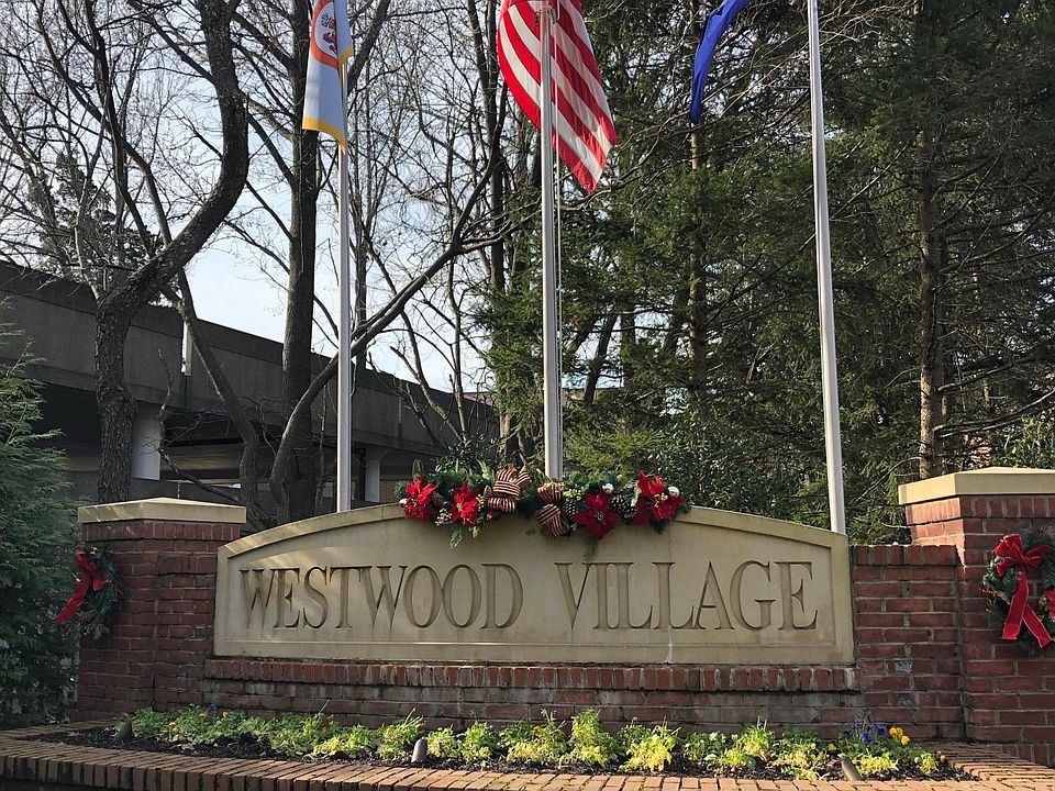 Entrance to community