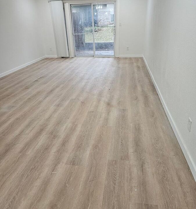 1st image of 2101 Ottawa St APT 105B