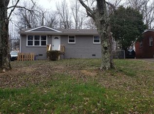 1428 Daniel St, Clarksville, TN 37040