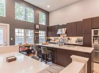 1026 Catharine St, Philadelphia, PA 19147