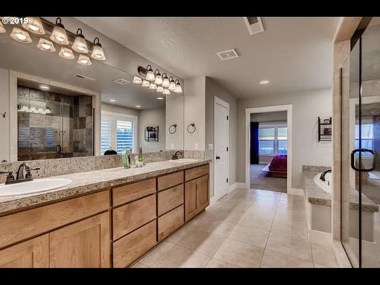 3522 Z St — Photo 16