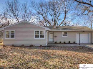 2618 N 69th St, Omaha, NE 68104