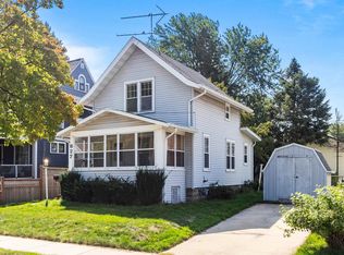 627 W 5th St, Appleton, WI 54911