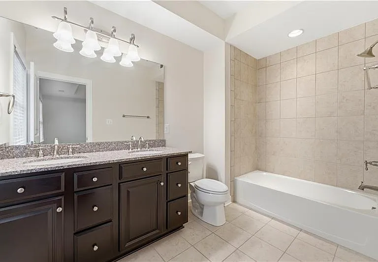 335 Osona Ln — Photo 23