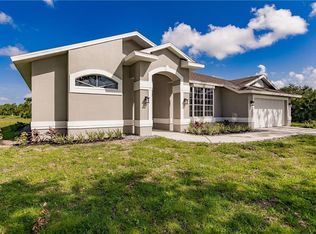 19412 Cypress View Dr, Fort Myers, FL 33967