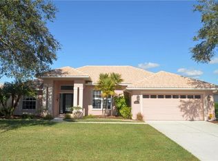 6617 Deering Cir, Sarasota, FL 34240