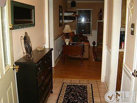 3rd image of 691 Buttercup Dr