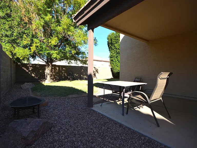 2516 E Jasper Dr — Photo 16